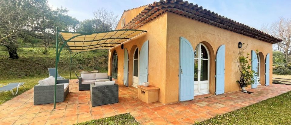 Maison 6 pièces de 180 m² à La Garde-Freinet (83680)