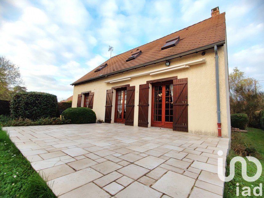 House 6 rooms of 133 m² in Chartrettes (77590)