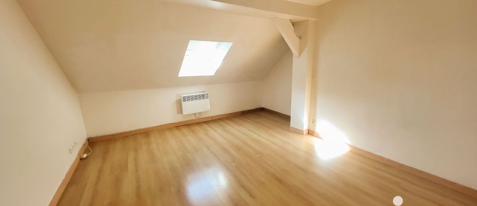 Apartment 5 rooms of 70 m² in Meulan-en-Yvelines (78250)