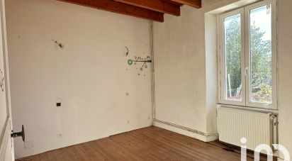 Maison 3 pièces de 85 m² à Vars (16330)