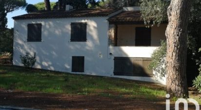 Traditional house 4 rooms of 100 m² in Grimaud (83310)