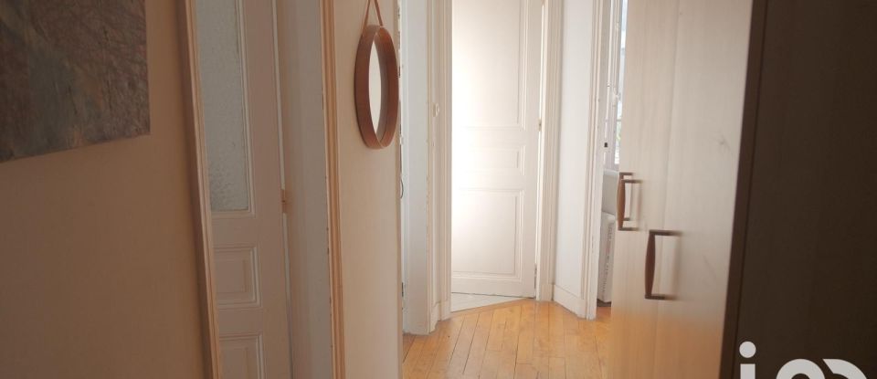 Appartement 3 pièces de 55 m² à Paris (75014)