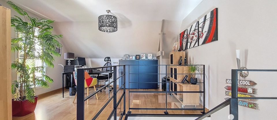 Maison 6 pièces de 167 m² à Saint-Grégoire (35760)