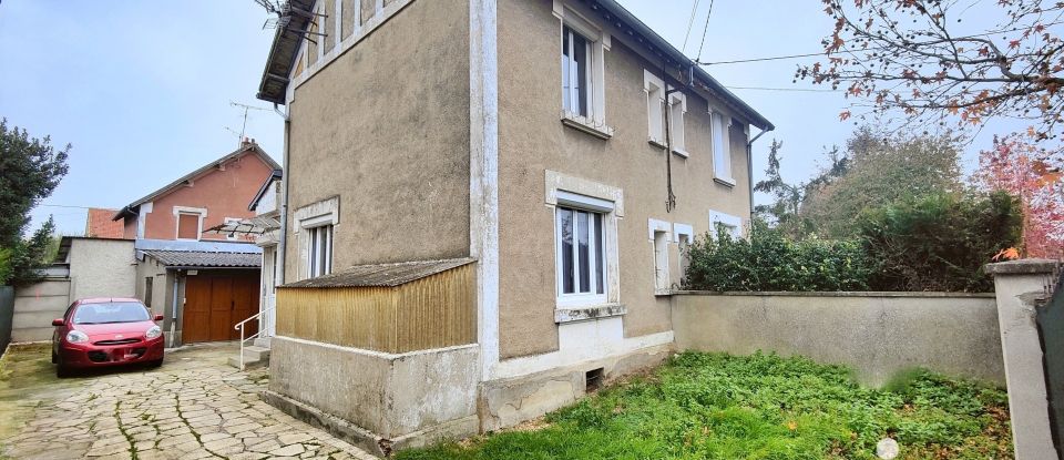 House 3 rooms of 69 m² in Dreux (28100)