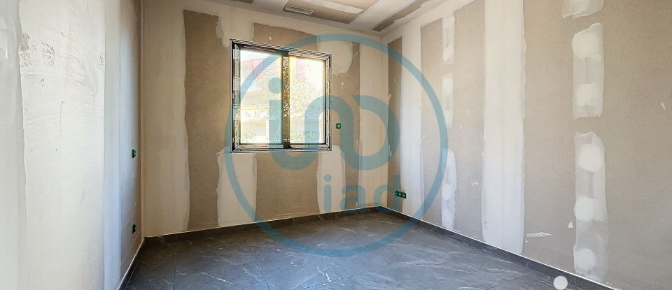 Maison 4 pièces de 86 m² à Sérignan (34410)