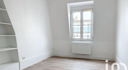 Apartment 2 rooms of 34 m² in Paris (75015)