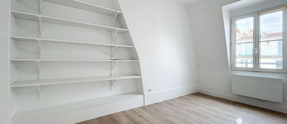 Appartement 2 pièces de 34 m² à Paris (75015)