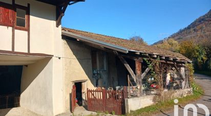 Maison 4 pièces de 145 m² à Saint-Maximin (38530)