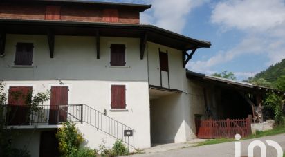 Maison 4 pièces de 145 m² à Saint-Maximin (38530)