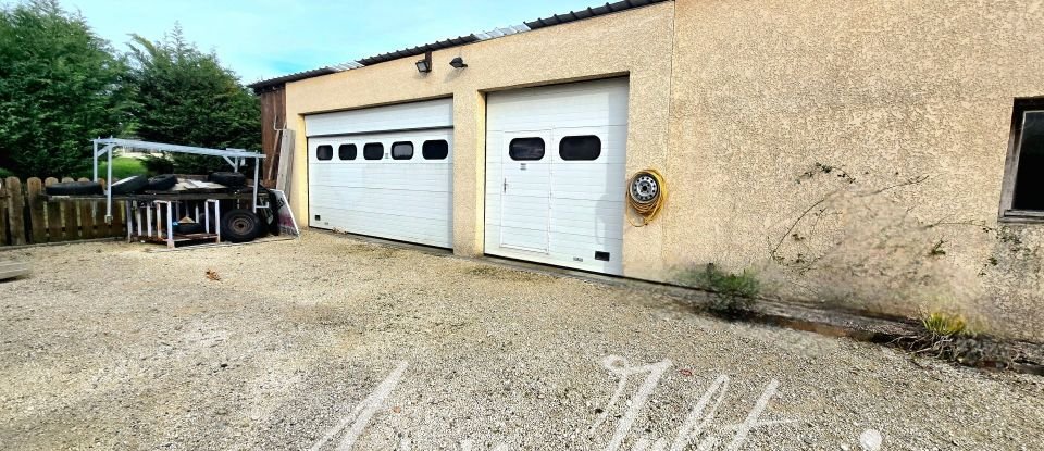 Maison 6 pièces de 127 m² à Dolomieu (38110)