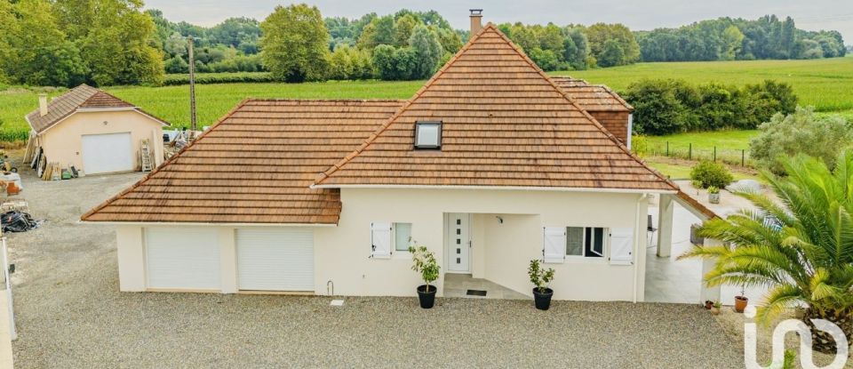 Maison 9 pièces de 205 m² à Orthez (64300)