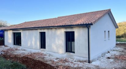 Maison 5 pièces de 125 m² à Campsegret (24140)