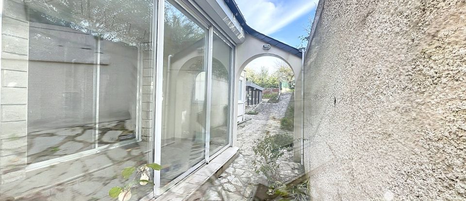 Maison 4 pièces de 90 m² à Montlouis-sur-Loire (37270)