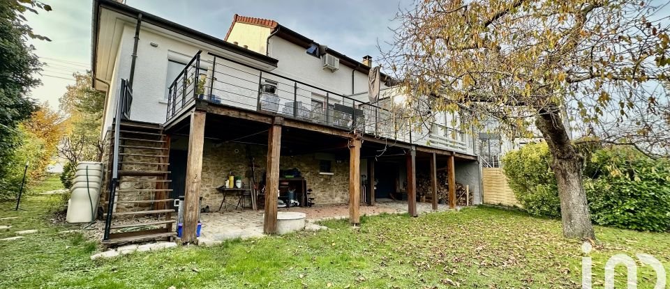 Maison 6 pièces de 138 m² à Longpont-sur-Orge (91310)