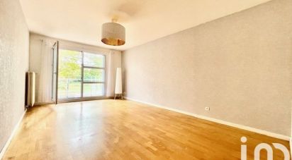 Appartement 4 pièces de 83 m² à Élancourt (78990)