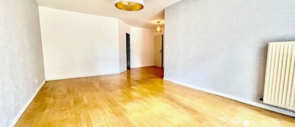 Appartement 4 pièces de 83 m² à Élancourt (78990)