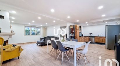 Maison 8 pièces de 210 m² à Corbeil-Essonnes (91100)