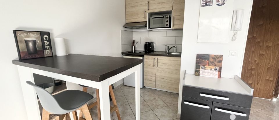 Appartement 1 pièce de 27 m² à Pontault-Combault (77340)