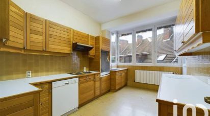 Apartment 5 rooms of 143 m² in Valenciennes (59300)