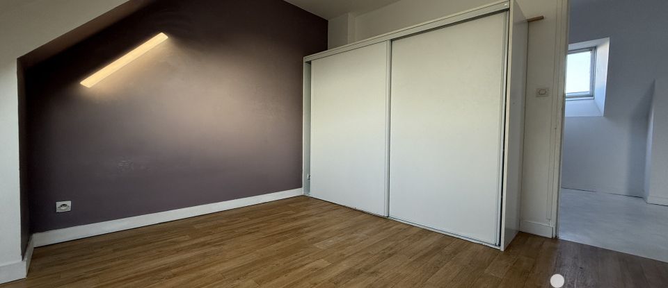 Maison 5 pièces de 80 m² à THEIX (56450)