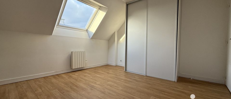 Maison 5 pièces de 80 m² à THEIX (56450)