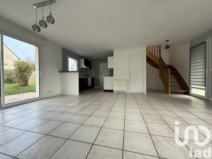 Maison 5 pièces de 80 m² à THEIX (56450)