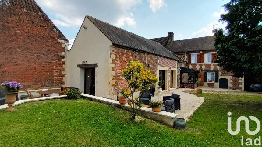 Maison traditionnelle 7 pièces de 217 m² à Grandfresnoy (60680)