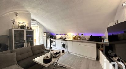 Maison 4 pièces de 87 m² à Les Mées (04190)