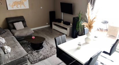 Triplex 4 pièces de 106 m² à Mellac (29300)