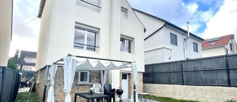 Maison 4 pièces de 80 m² à Ormesson-sur-Marne (94490)