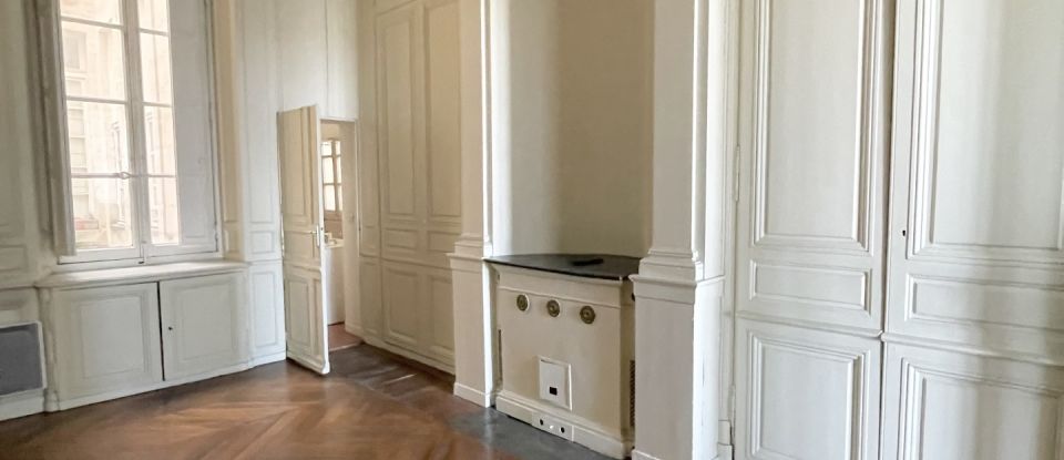 Appartement 3 pièces de 113 m² à Bordeaux (33000)