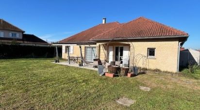 Maison traditionnelle 4 pièces de 90 m² à Saint-André-le-Gaz (38490)