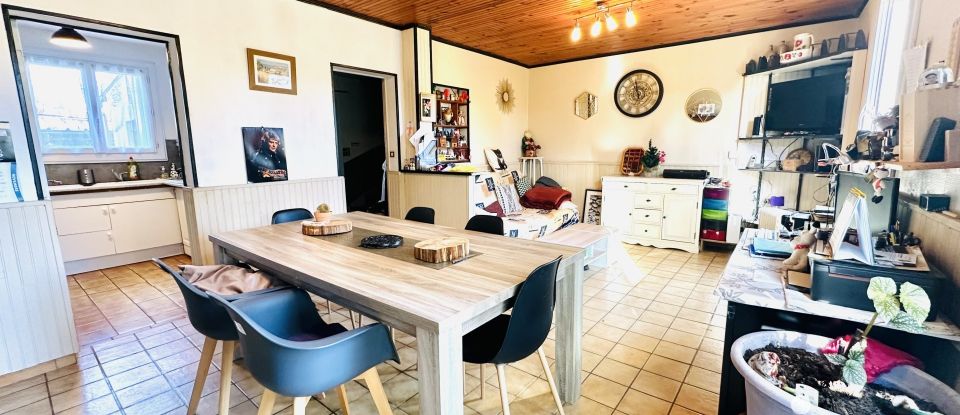 Maison 4 pièces de 73 m² à Mourenx (64150)