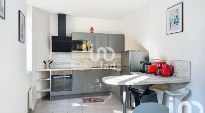 Appartement 2 pièces de 52 m² à L'Isle-sur-la-Sorgue (84800)