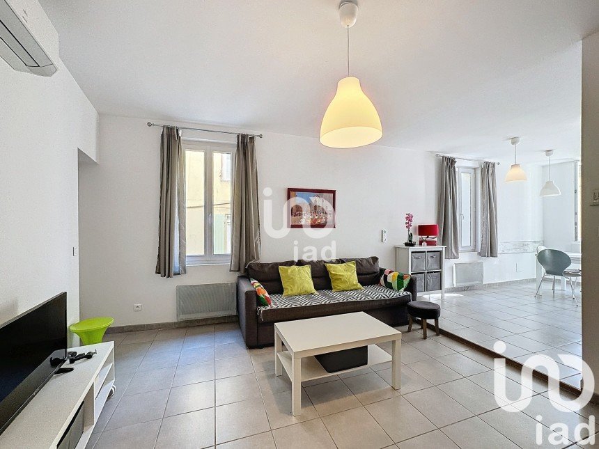 Apartment 2 rooms of 52 m² in L'Isle-sur-la-Sorgue (84800)