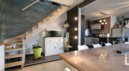 Maison 6 pièces de 128 m² à - (44119)