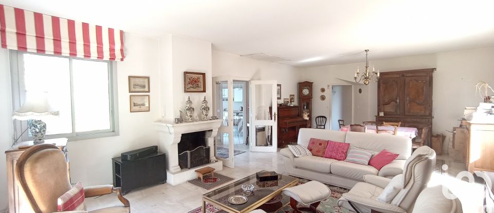 Traditional house 6 rooms of 180 m² in Chinon (37500)