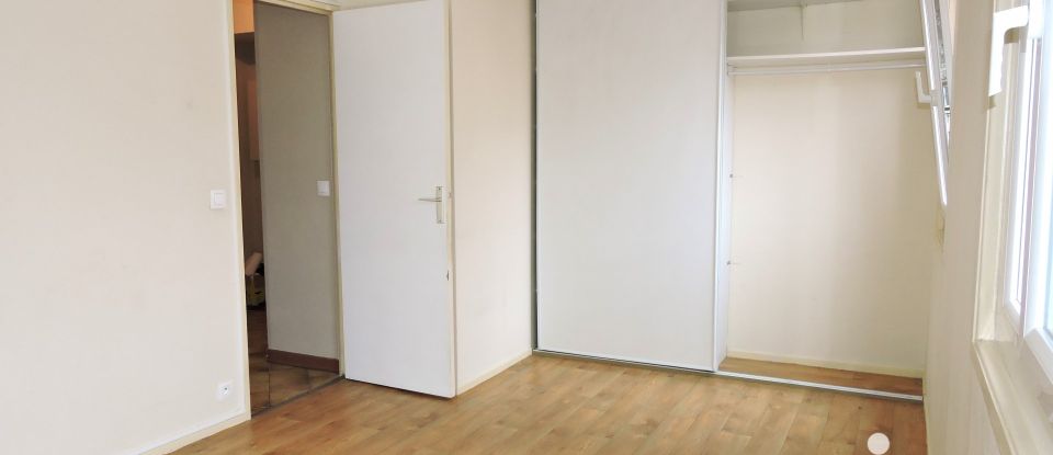 Appartement 2 pièces de 57 m² à Guyancourt (78280)