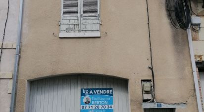 Parking/garage/box de 90 m² à Richelieu (37120)