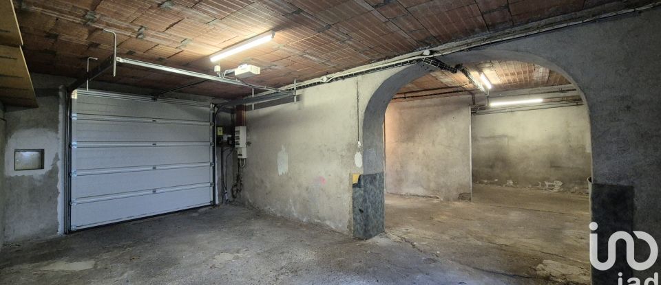 Maison 4 pièces de 89 m² à Milhaud (30540)