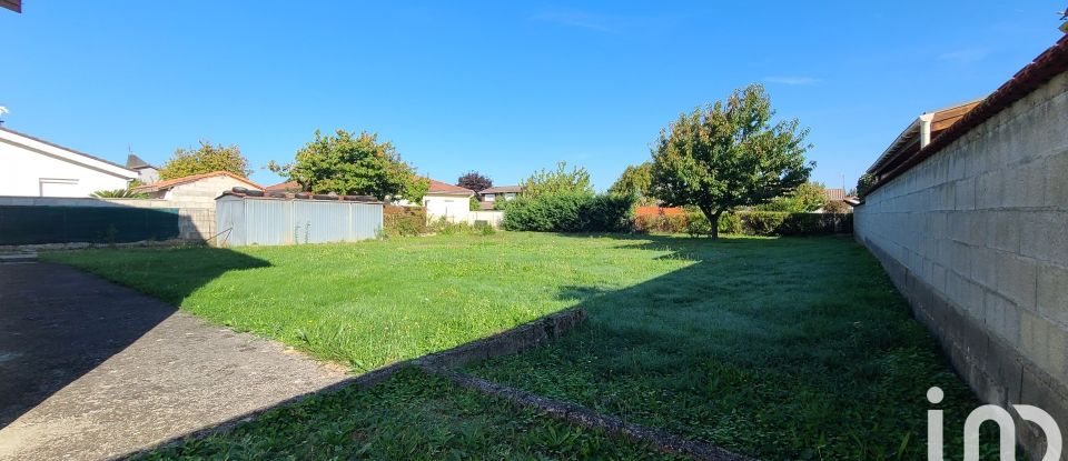 Maison 7 pièces de 144 m² à Saint-Siméon-de-Bressieux (38870)