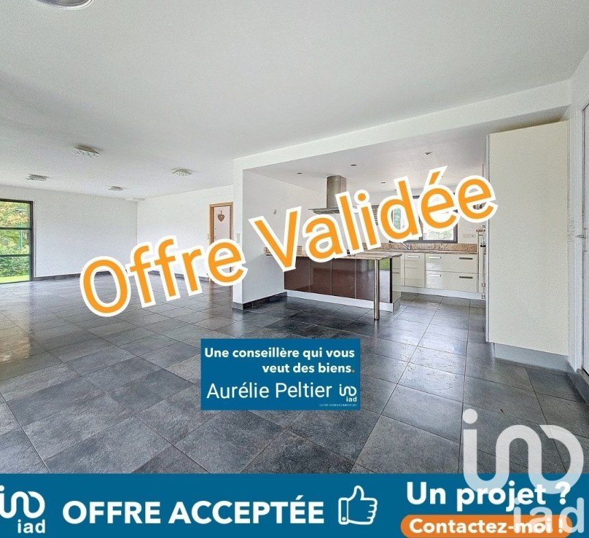 Maison 7 pièces de 180 m² à Bourgbarré (35230)