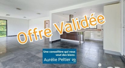 Maison 7 pièces de 180 m² à Bourgbarré (35230)