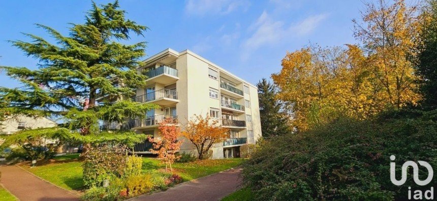 Apartment 3 rooms of 57 m² in Chennevières-sur-Marne (94430)