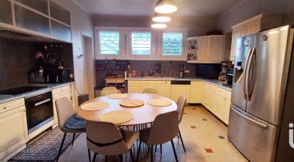 House 9 rooms of 270 m² in Sotteville-lès-Rouen (76300)