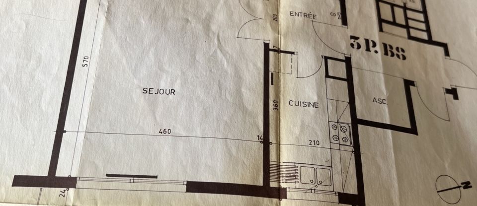 Appartement 3 pièces de 78 m² à Suresnes (92150)