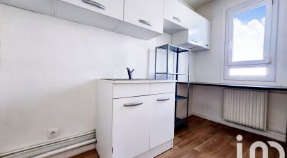 Appartement 1 pièce de 25 m² à Paris (75018)