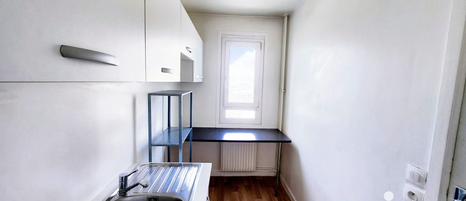 Apartment 1 room of 25 m² in Paris (75018)