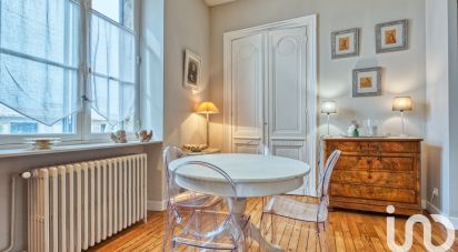 Appartement 5 pièces de 136 m² à Bordeaux (33300)