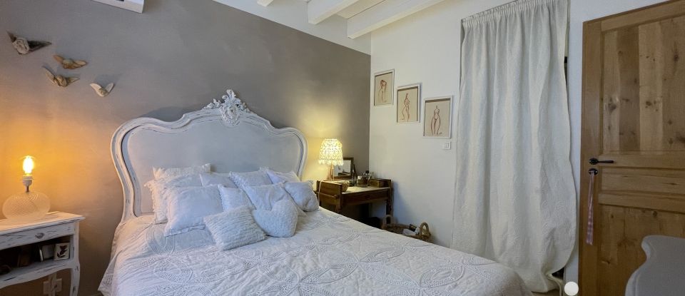 Traditional house 5 rooms of 227 m² in La Bouilladisse (13720)